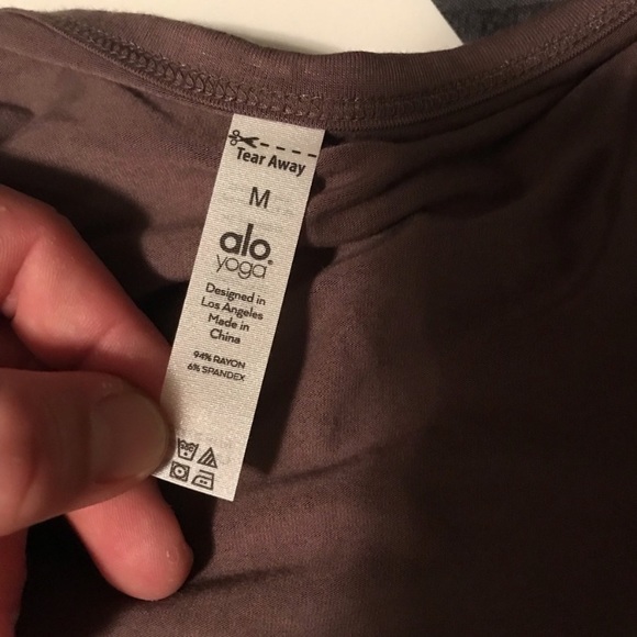 NWT Alo Yoga Cover Tank - Picture 5 of 7